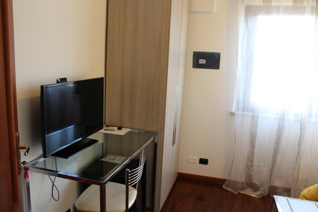 Le Pleiadi Aeroporto Bed and breakfast *